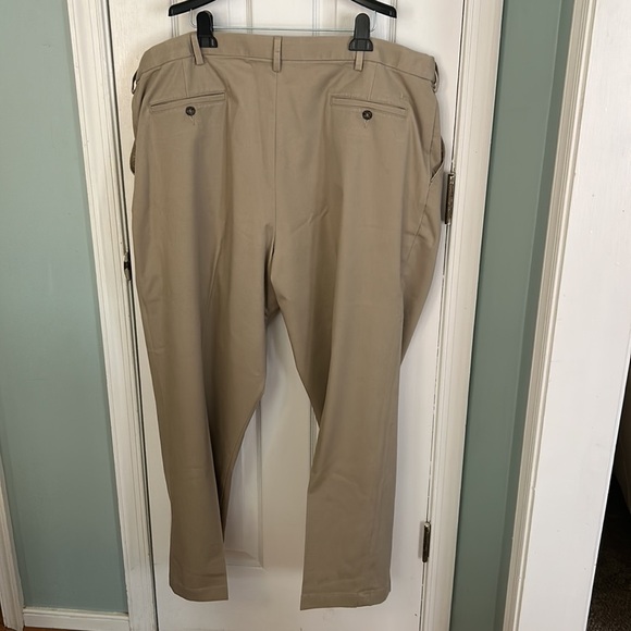 Relaxed fit dress pants - Picture 2 of 5